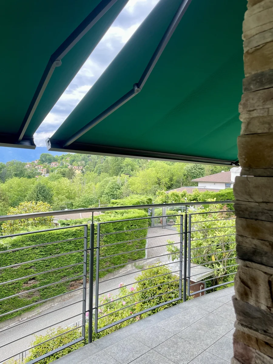 Terrazzo vista lago a Luino, foto 4