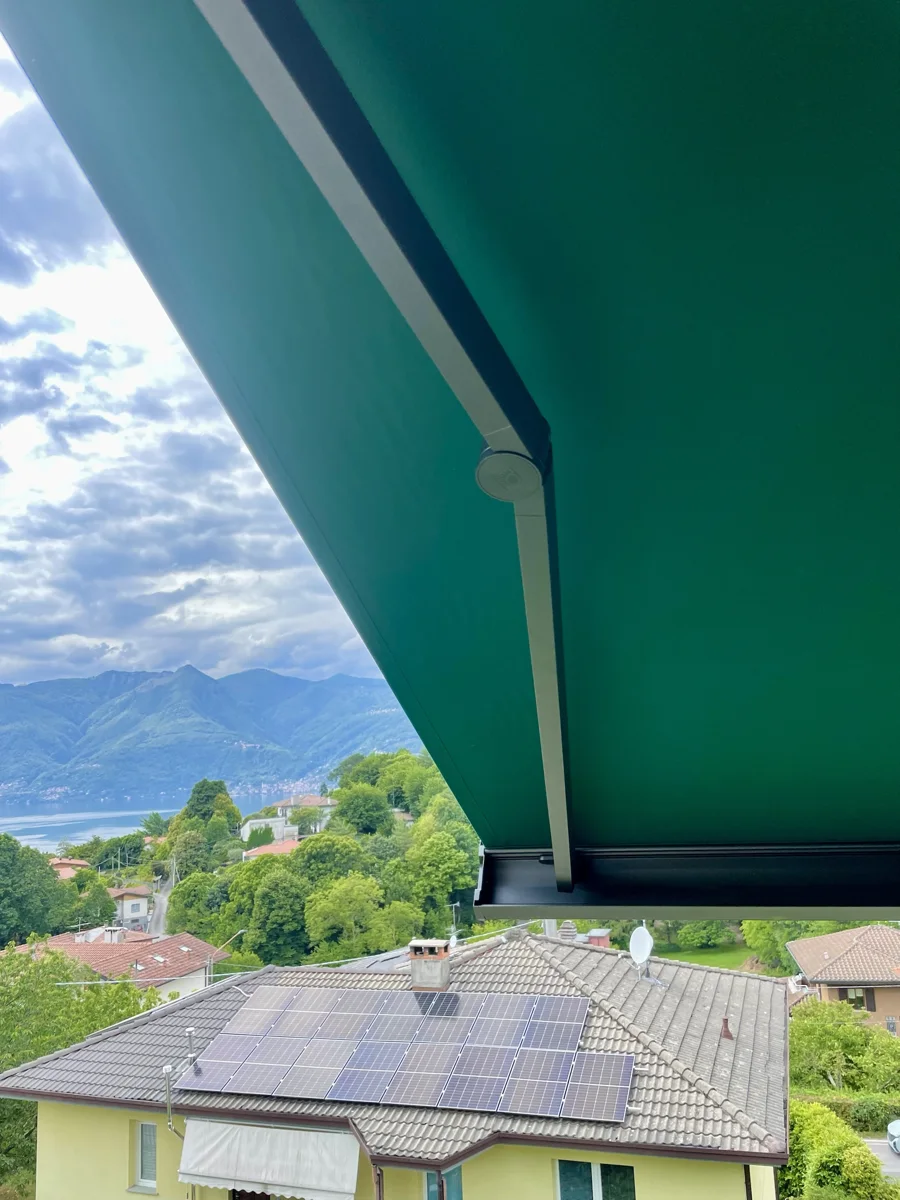 Terrazzo vista lago a Luino, foto 7