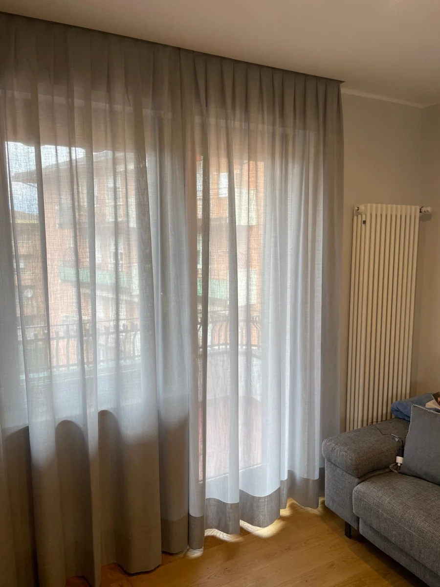 Tende arricciate in un appartamento a Luino, foto 7