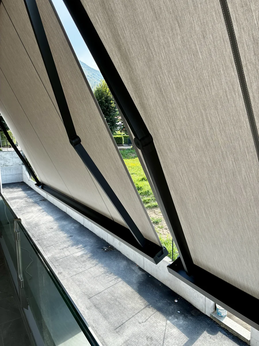 Terrazza moderna a Lavena Ponte Tresa, foto 2